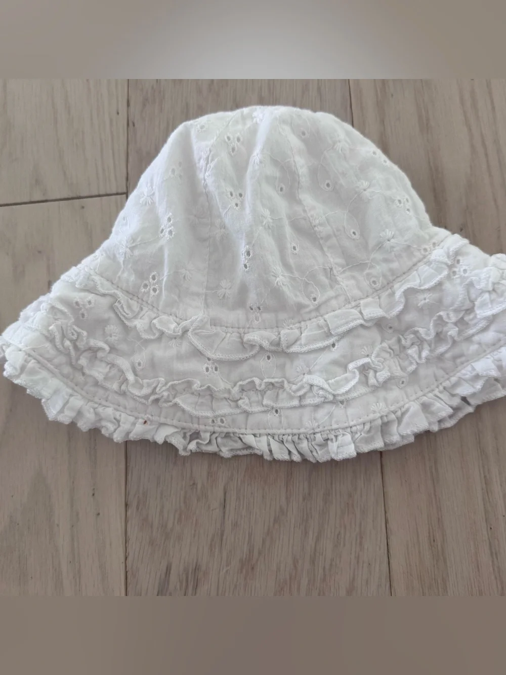 H&M Infant Ruffle Sun Hat